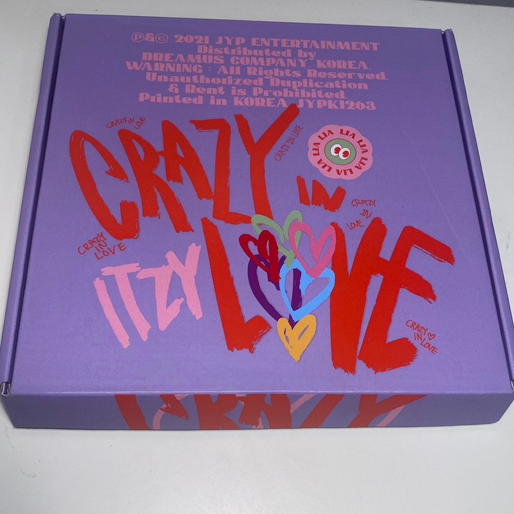 CRAZY IN LOVE ITZY UNSEALED KPOP ALBUM